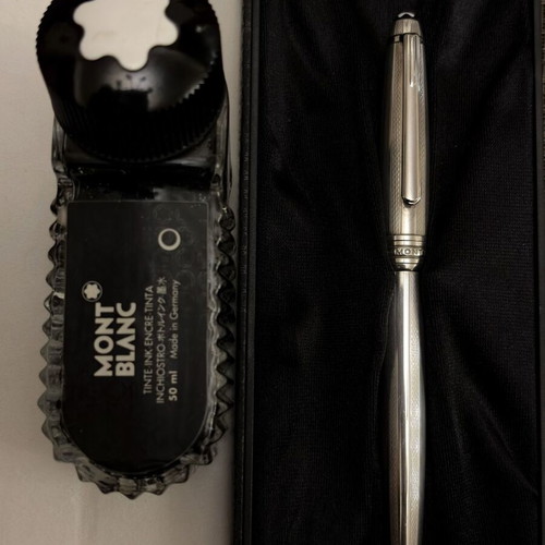 Montblanc Meisterstück Solitaire Silver Fountain Pen like new with original ink
