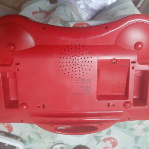 Children's synthesizer used with many music functions