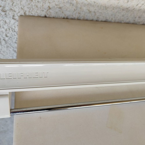 Leifheit wall-mounted drying rack for bathroom or balcony like new with 5 rods