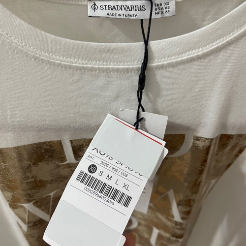 Stradivarius white T-shirt with gold print XS new