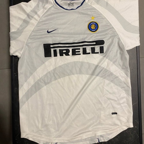 Inter jersey like new, size medium, authentic