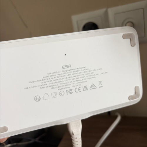 65W 5-in-1 HaloLock Charging Station with EU Plug