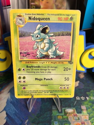 Nidoqueen Jungle Pokemon card used, vintage, non holo