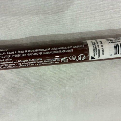 NYX Fat Oil Slick Click 11 In A Mood sealed lip balm