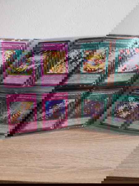 Αλμπουμ με 79 καρτες Yu-Gi-Oh, ιταλικη εκδοση