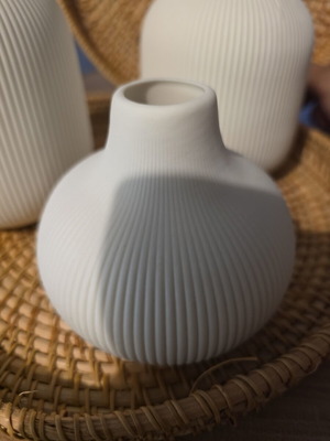 Ceramic vases set of 3 new, without base