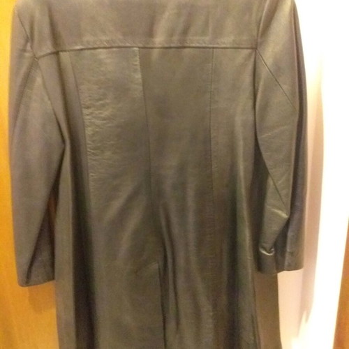 Leather coat black XL like new with buttons