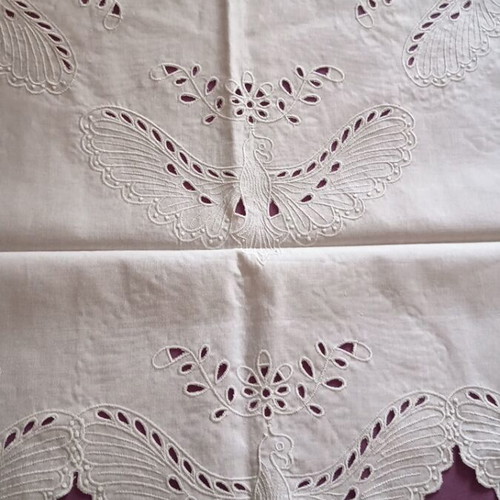 Set of 12 cotton cutwork embroidered napkins with tablecloth, white