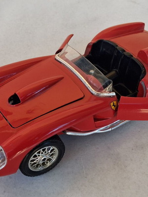 Αυτοκινητάκι Ferrari 250 Testa Rossa 1957 μεταχειρισμένο, κλίμακα 1:24
