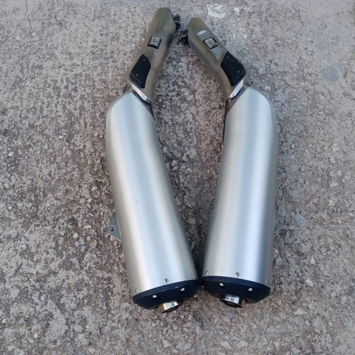 Suzuki V-Storm 1000 exhaust silencers, model 2005-06, genuine, pair