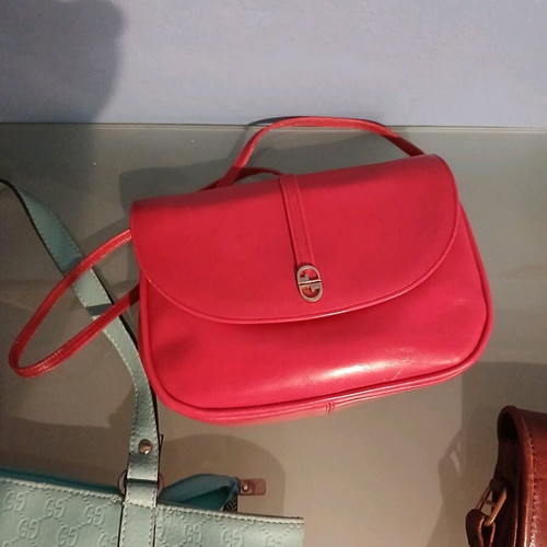 Leather bag like new, red