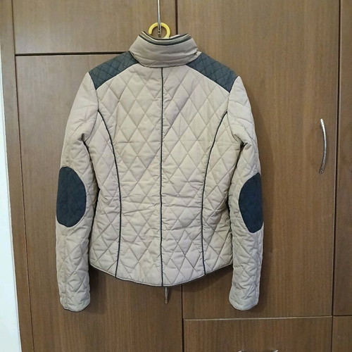 Beige autumn jacket like new with black details