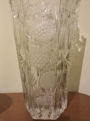 Crystal vase from the 80s like new