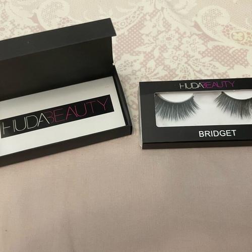 Huda Beauty Mink Lashes Bridget new