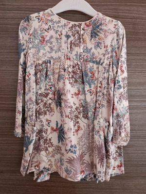 Zara floral shirt used, for 2/3 years old