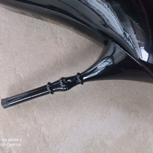 Gucci patent leather pumps used, black, size 36