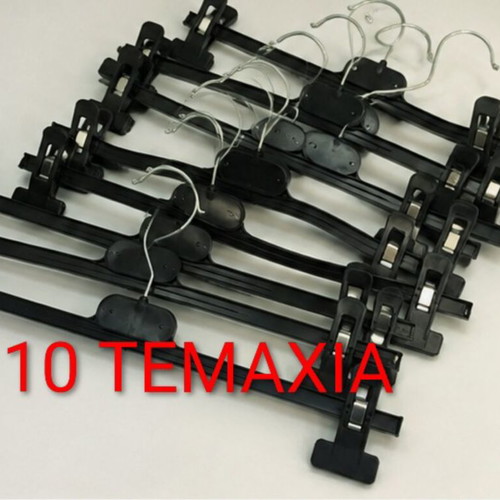 Plastic hangers with clips, set of 10