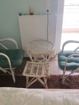 Bamboo wood lounge set used, painted white with wear marks