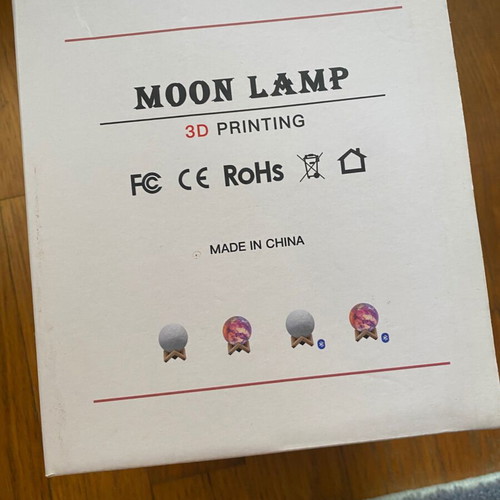 Moon lamp like new, 3D design