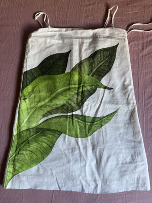 H&M T-shirt long with design new from premium collection