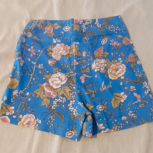 Floral shorts used, high-waisted, size M, blue-pink