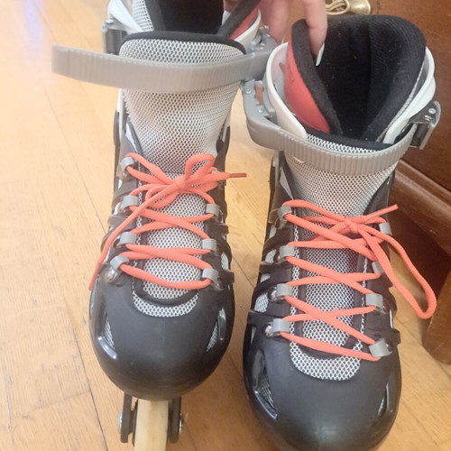 Move Inline Skates Adjustable Size 37-40 Like New