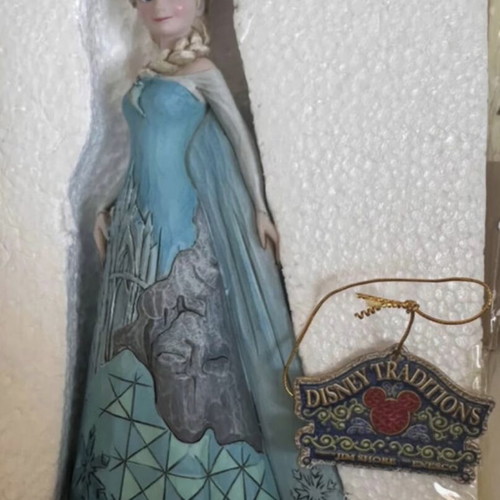 Disney Traditions Fortress of Frost Elsa figurine like new