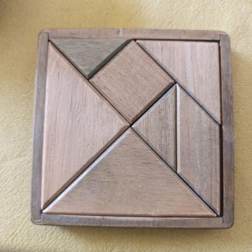 Wooden tangram game like new