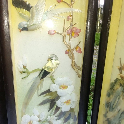 Office screen like new with handmade Chinese decorations