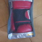 Γάντια προπόνηση Everlast Ergo Moulded Foam 8oz μεταχειρισμένα, κόκκινα και μαύρα