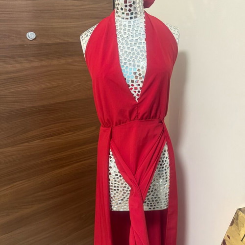 Multifunctional red dress like new, maxi with jersey fabric