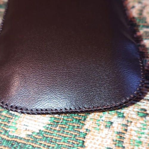 Vertu leather pouch like new, embossed logo, dark brown