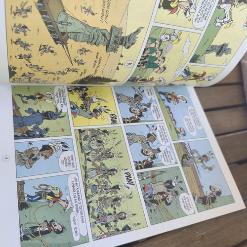 Lucky Luke #84: A Cowboy in Paris, 1st edition comic