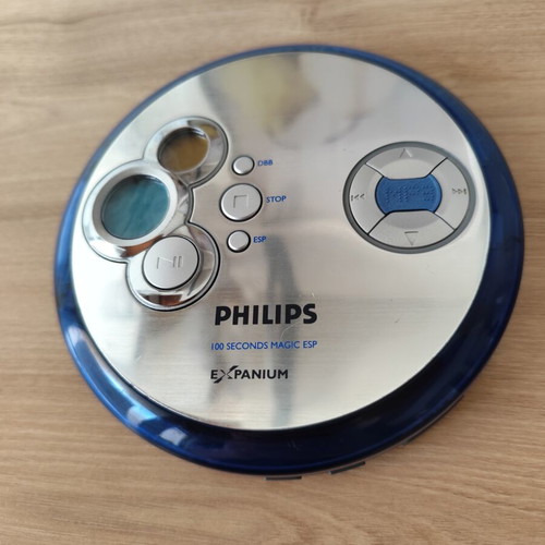Philips EXP2461 portable CD and MP3-CD player like new