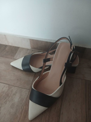 Low heel women's shoes size 37, black and beige