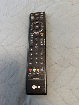 LG TV Remote MKJ40653802 like new
