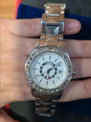 Morgan de Toi women's vintage watch used, silver with crystal detail