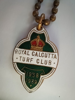 Vintage Royal Calcutta Turf Club Enamel Keychain 1938-1939 Thomas Fattorini