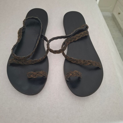 Sofia Manta Black Rocks leather flat sandals size 41 like new