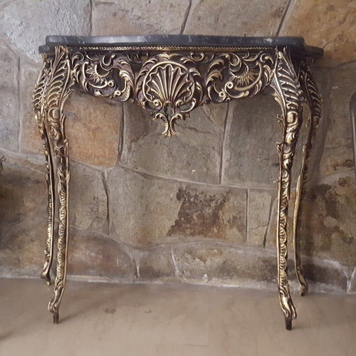 Classic entrance console used with marble top