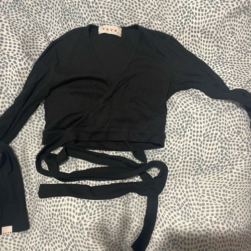 KRVN top with long sleeves new, Karavan