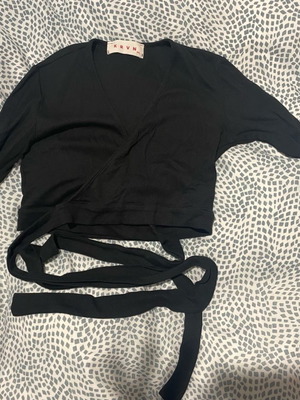KRVN top with long sleeves new, Karavan