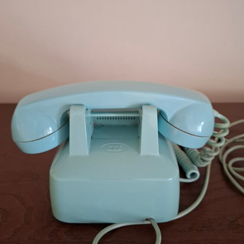 ITT Analog Turquoise Telephone like new 1972
