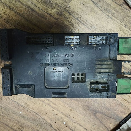 Mercedes Vito 2.2CDI fuse box 0005400650 2000