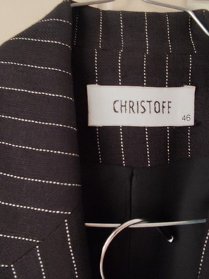 Christoff suit used, size 46, off black with white stripe