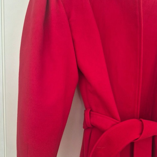 Milkwithe red outerwear like new, size S