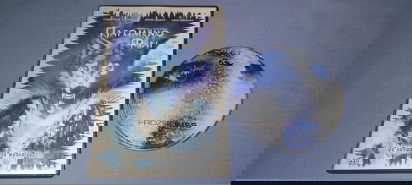 ΠΑΓΩΜΕΝΟ ΦΙΛΙ - DVD