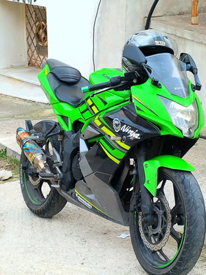 Kawasaki Ninja 250 SL μηχανή 125 κ.εκ., 2020