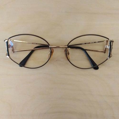 Valentino eyewear frame V438 80s like new