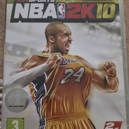 NBA 2K10 Collectible for PC like new, Kobe Bryant anniversary edition